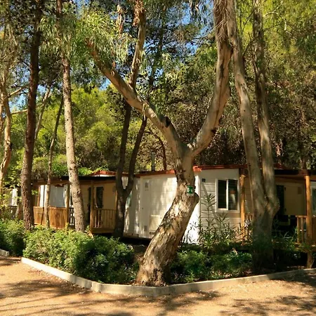 Parco vacanze Castroboleto Village 3*